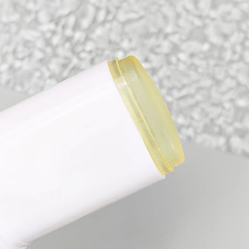 STOCK SHICELLE Daily Long Lasting Sunscreen Stick Wholesale Tone Up Facial Sunblock Makeup Vegan Sun Cream SPF 50+ Sunscreen