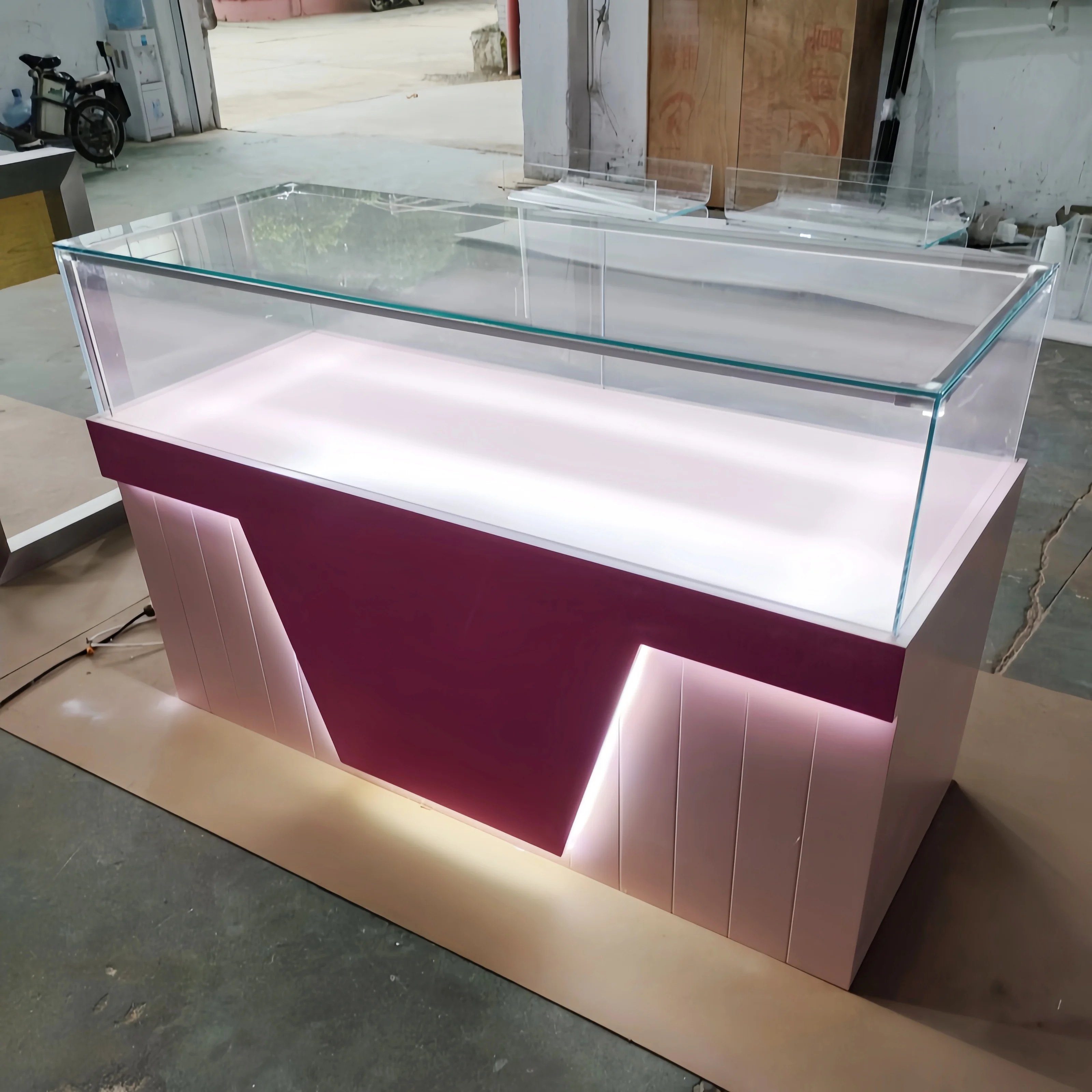 Luxury diamond watch jewelry shop showcase Wood custom logo jewellery display cabinet with led lights for Jewelry store design