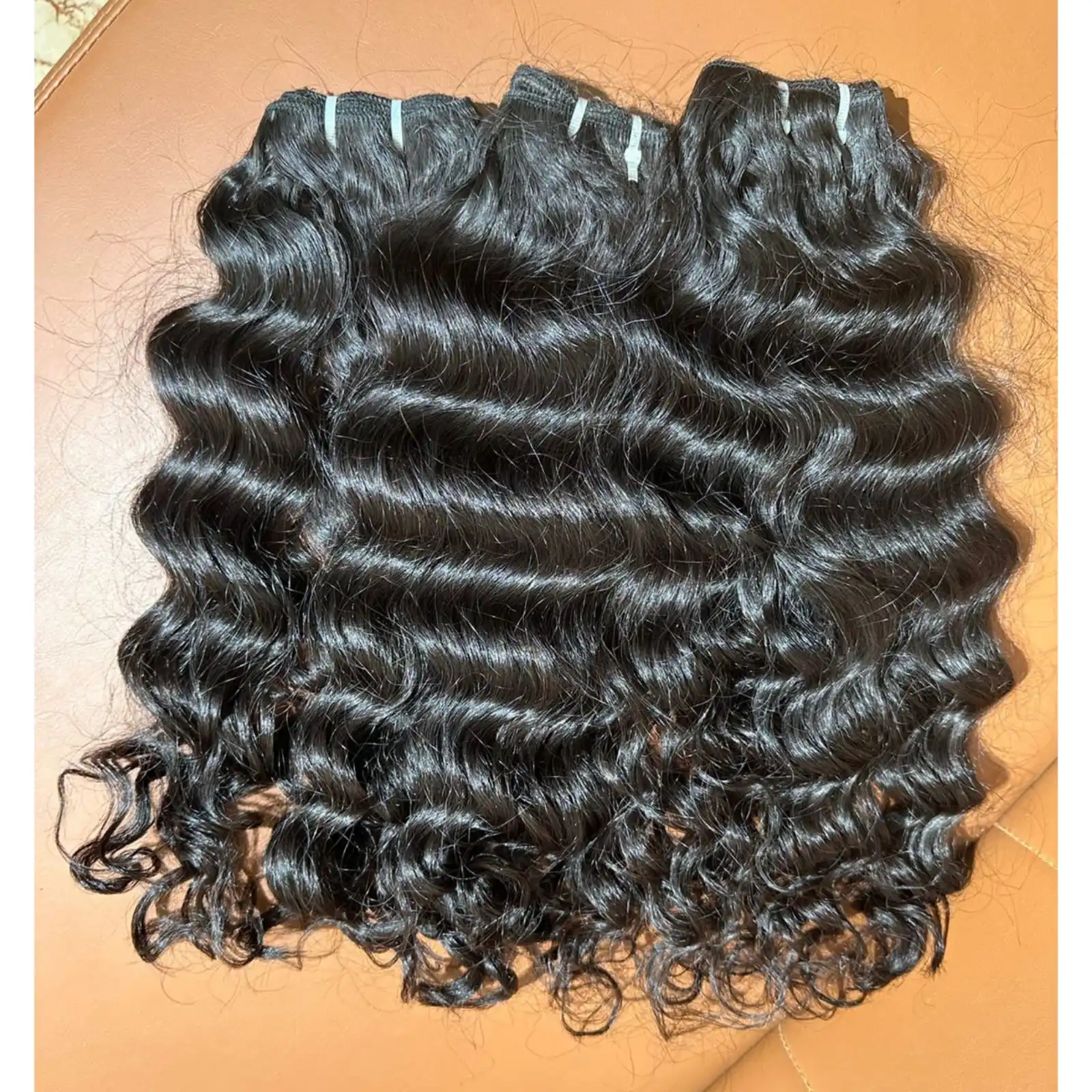INDIAN NATURAL CURLY SOUTH TEMPLE HAIR EXTENSIONS CAN BE BLEECH UP TO 613 BLONDE