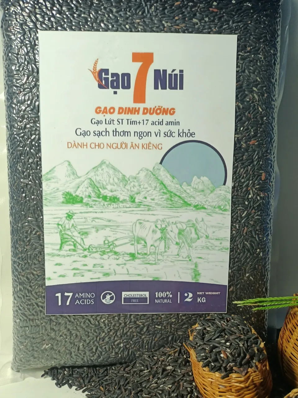 Seven Mountain Rice St Black Rice With Organically Farming Good For Health Helping People With Diet And Diabetes