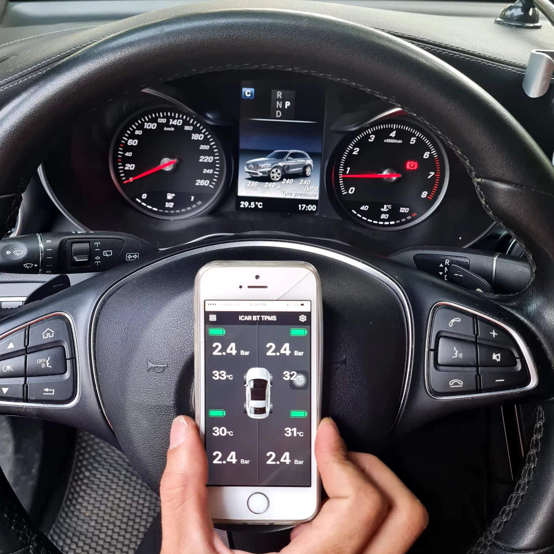 Hot version tpms tire pressure monitoring system for Mercedes car Oritek I50 bring safe for driver export from ICAR Viet Nam