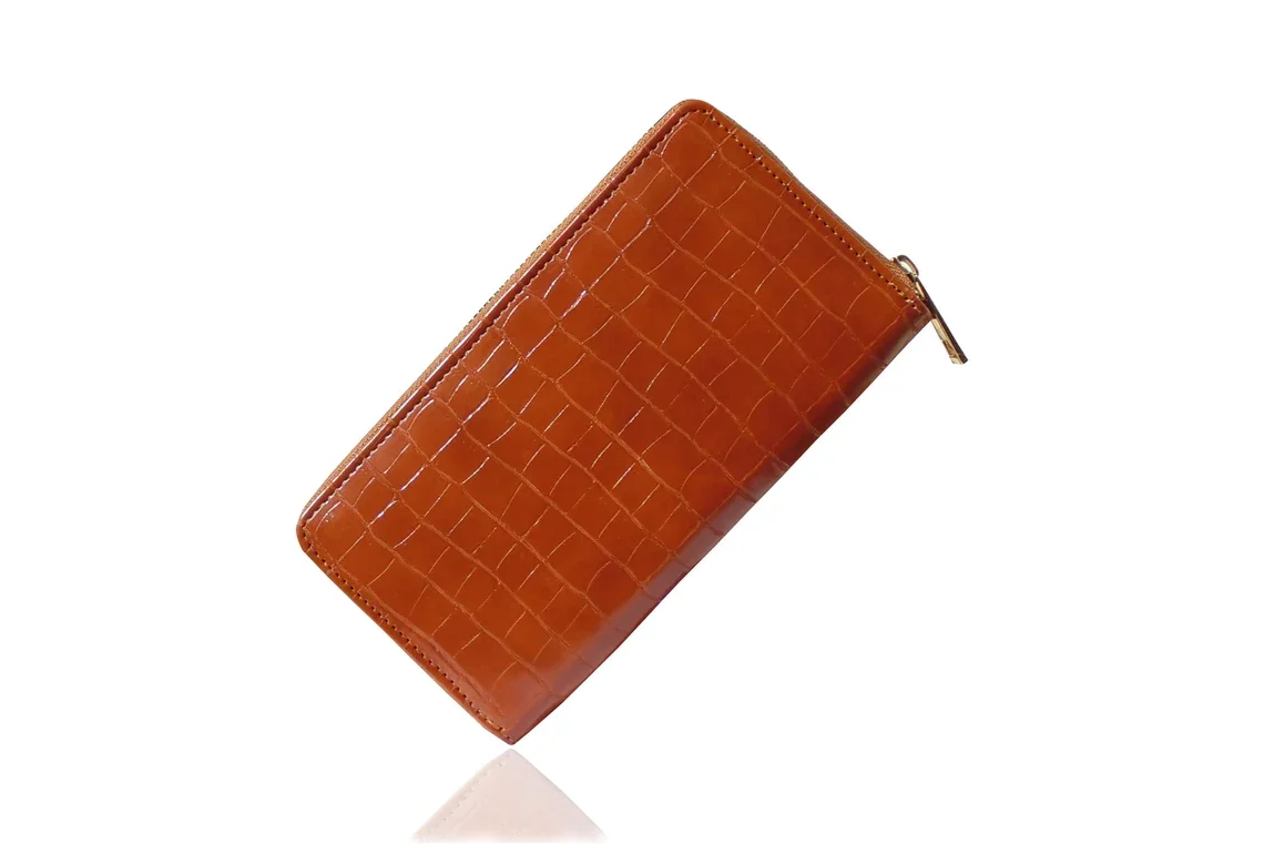 Women Leather Handmade wristlet clutch bag Tan alligator zip wallet Genuine leather Hand Crafted Clutch Bag Leather Purse