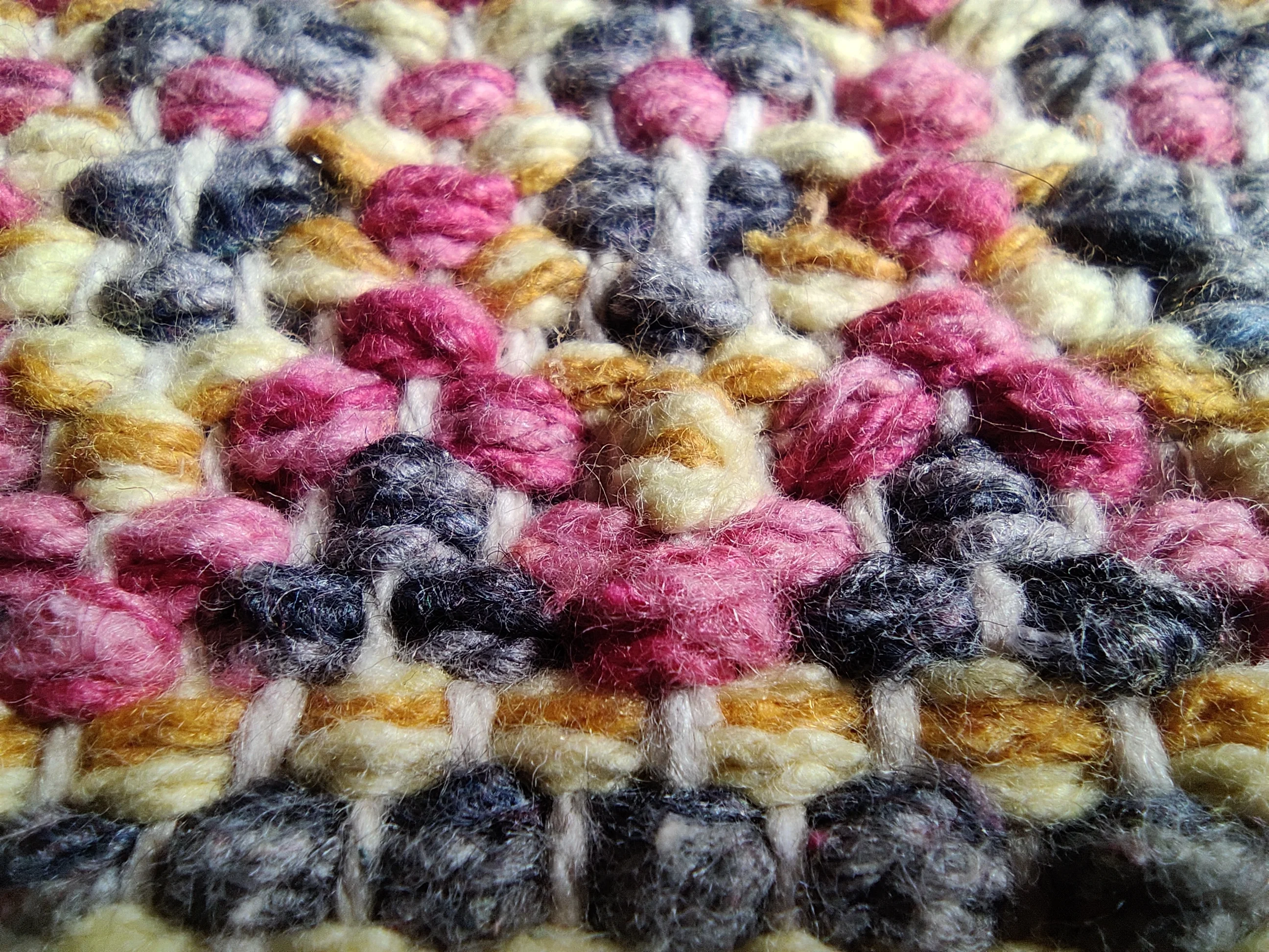 Premium Quality Handmade Boho Moroccan Abstract Pattern Cotton Area Rugs Loomed Technique for Home Decor Living Room Bathroom