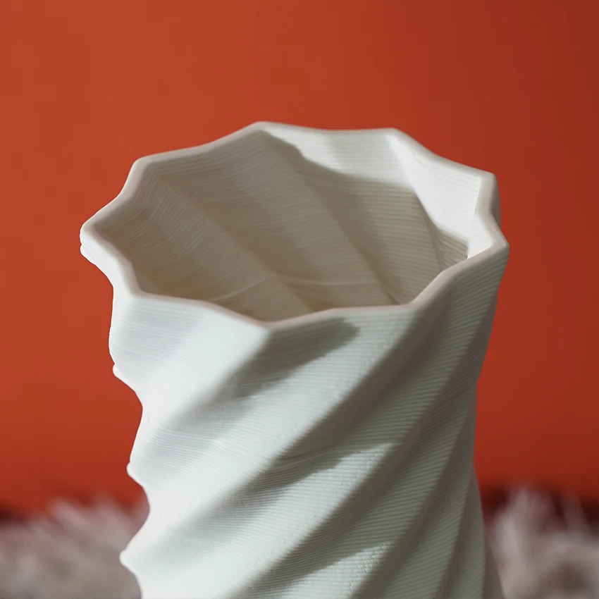 YKL Small-caliber Versatile home style creativestriped white pottery ceramic vase for tabletop decor flower vase