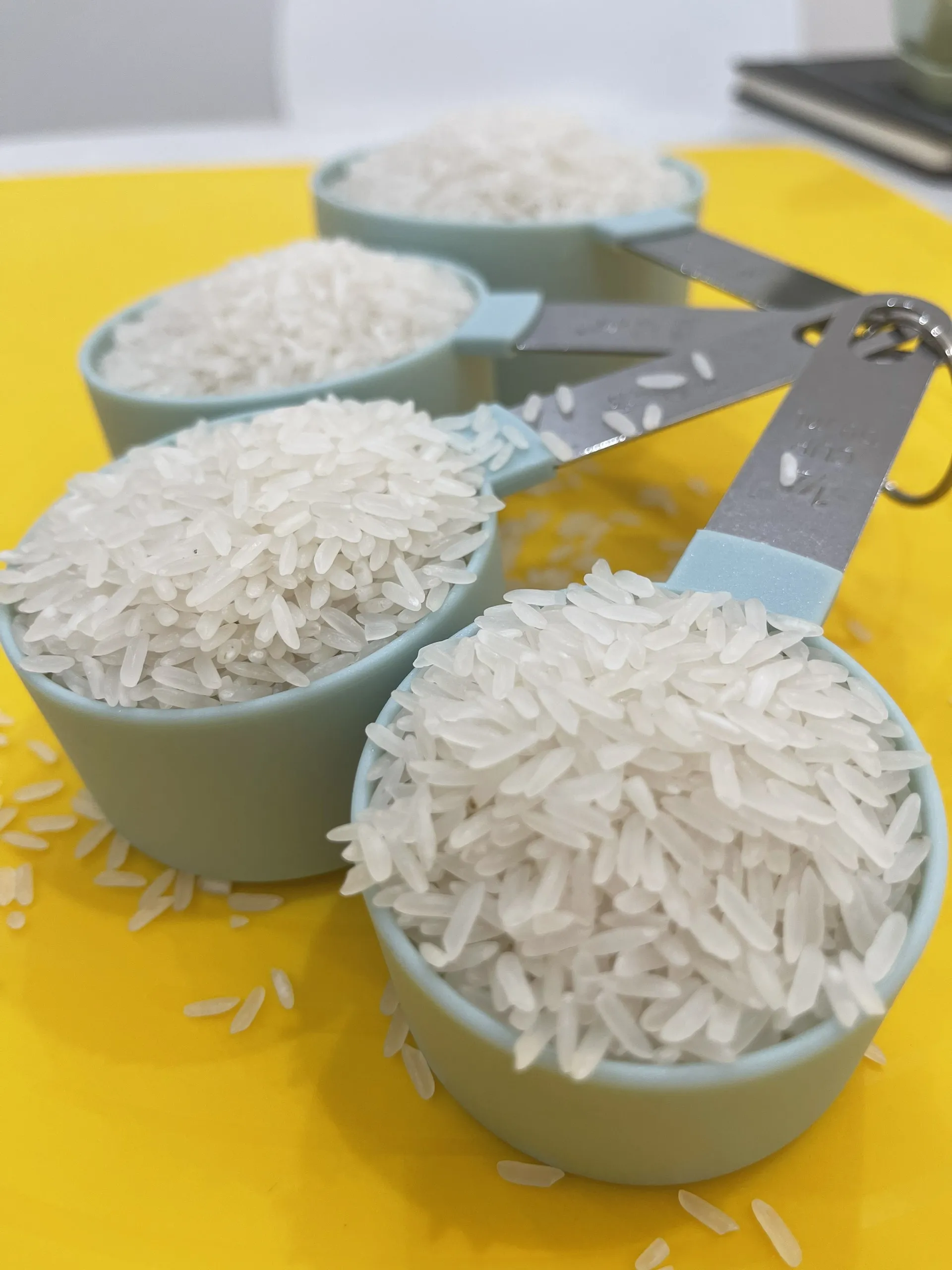 Vietnam 5% Broken Agriculture Soft F&B 50 KG Common Crop Long-Grain Fragrant Rice Old (DT8) In Bag Packaging