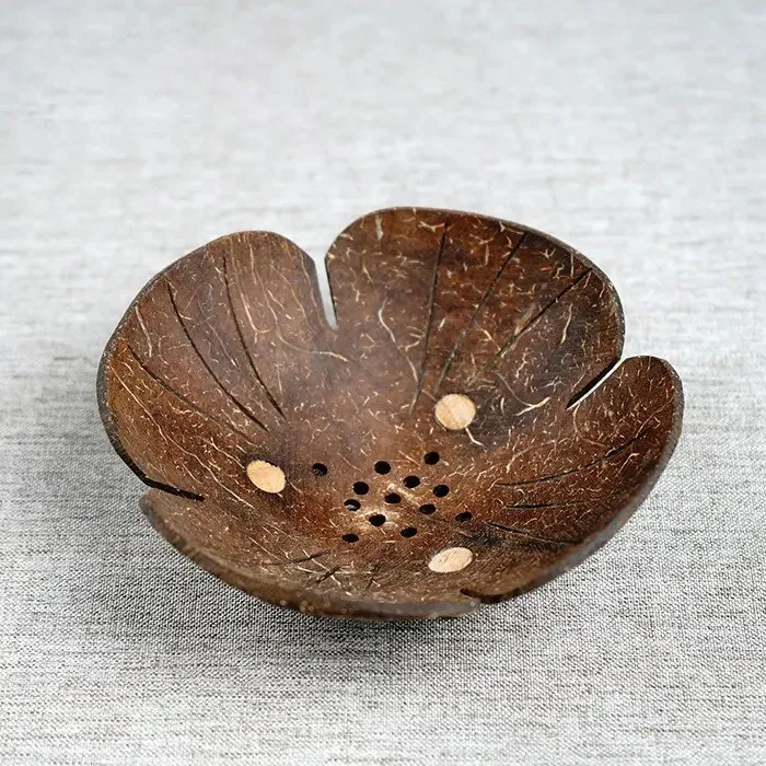 Sustainable small kids baby soaps dish handmade natural coconut shell stand holder soap bar rack for bath room decor