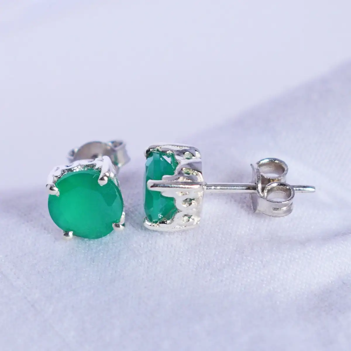 Vintage Solid 925 Sterling Silver Natural Green Onyx Faceted Gemstone Round Cut Studs Earrings Wholesale Fine Jewelry For Girls