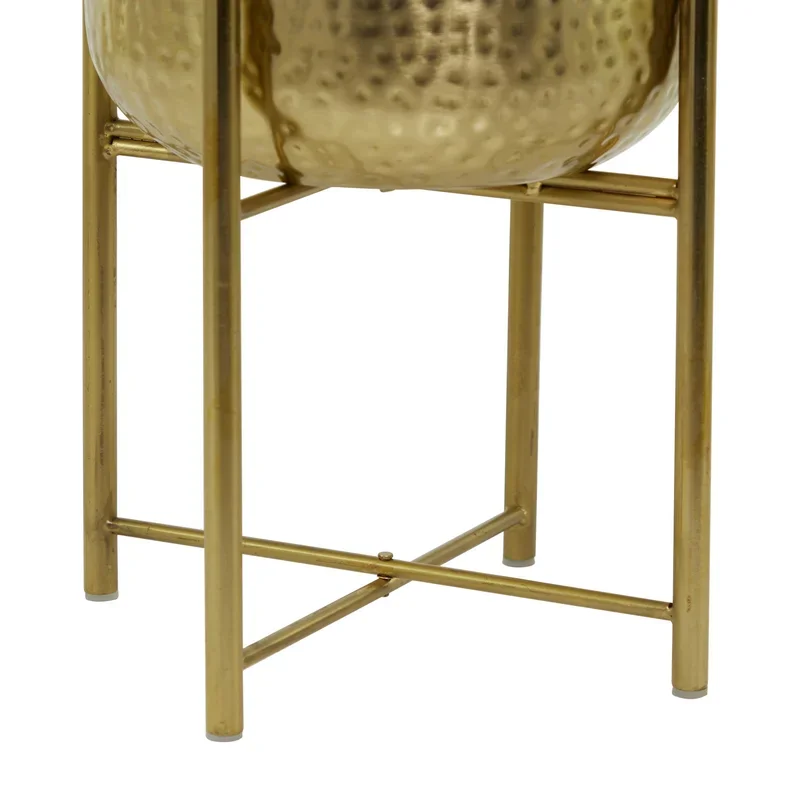 Beautifully Designed Brass Planter Pots for Indoor and Outdoor Plants Perfect for Modern Home Decorative Accents