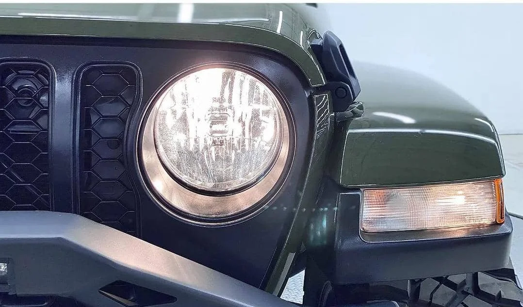 Подержанные джипы-гладиаторы 4x4 по суше 4dr 5 мест 2020 модели 100% отлично работает без происшествий с гарантией 1 год.