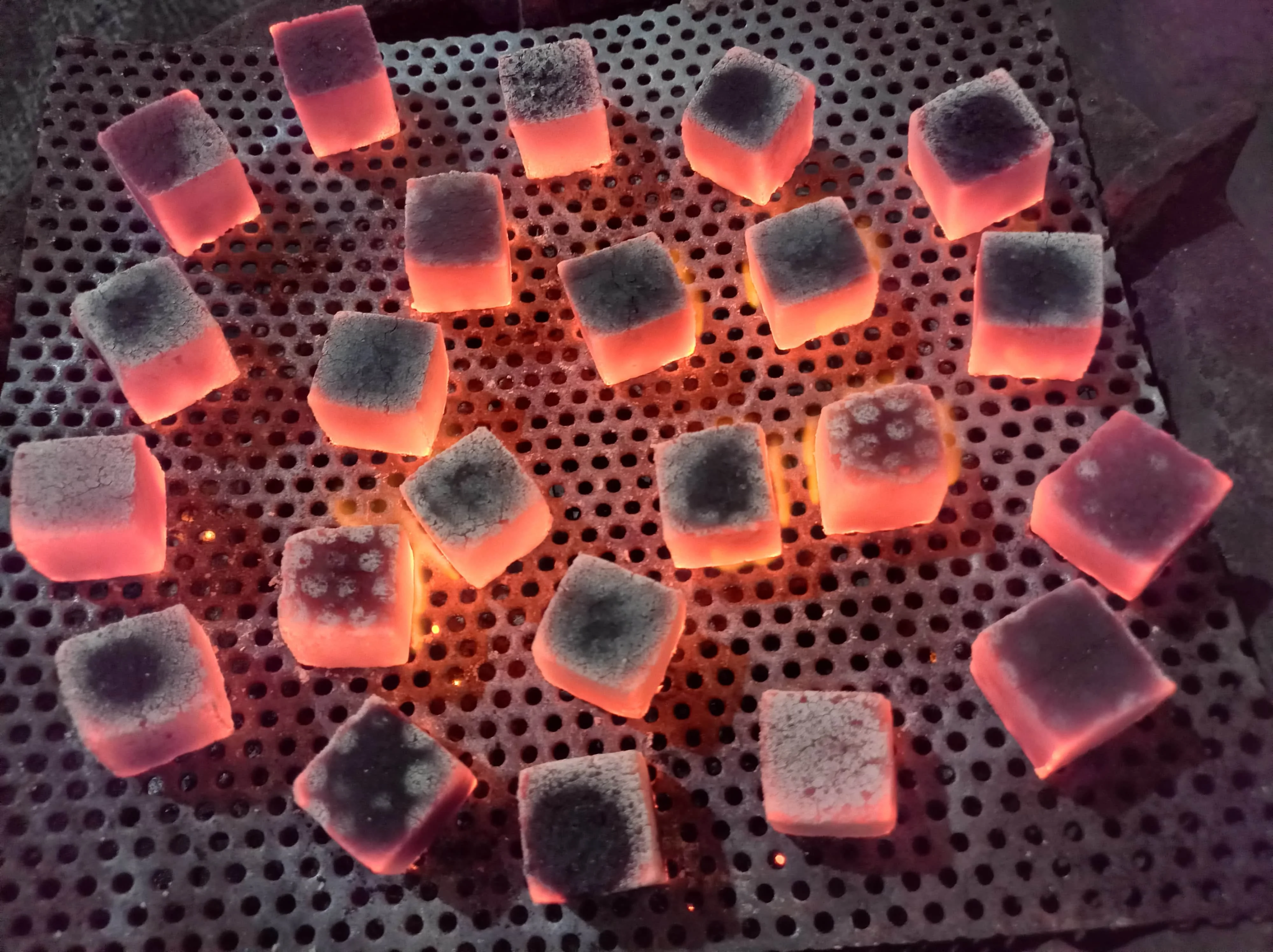 BRIQUETTE CHARCOAL MAKING MACHINE Coconut Shell Charcoal Briquette For Shisha / Hookah From Indonesia