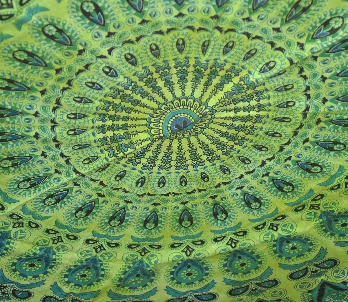 Beach Towel Wall Hanging Yoga Mat Woven Fabric Home Decor with Printed Mandala Pattern for Picnic Mat and Table Cover