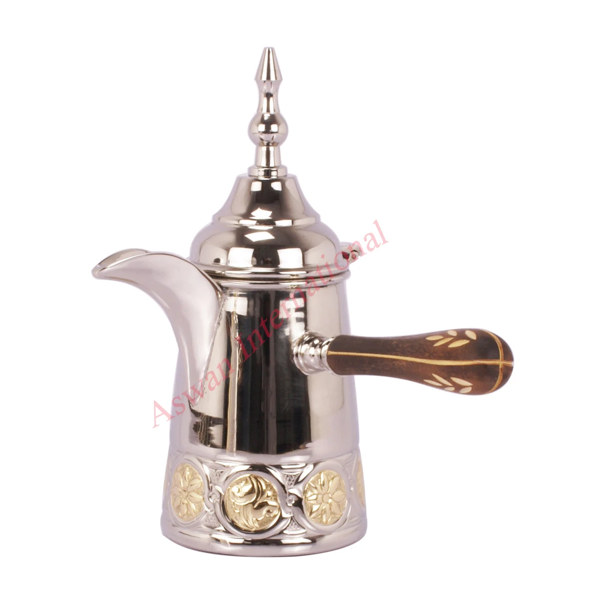 Minimal Price  Hot Selling Turkish Arabian Hammered Coffee And Milk Pot With Wooden Handles Metal Hammered Tea Po