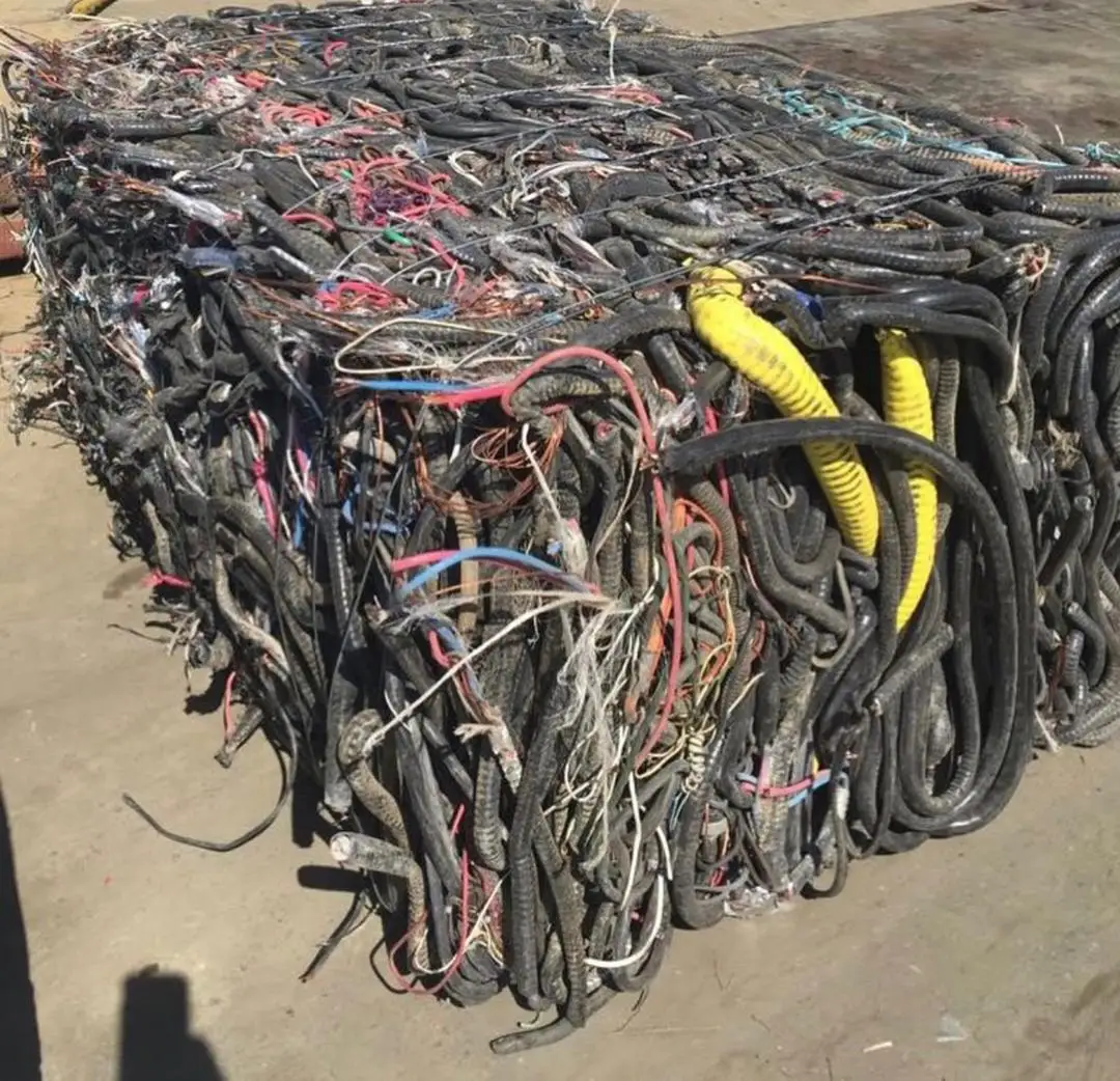 wholesale Cable Scrap Insulated Copper Gold Red Color Wire/copper scrap with high quality