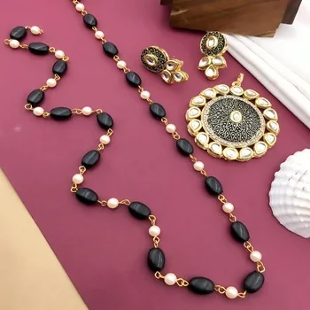 Indian Fashion Jewelry Set For Women Indian Gold Plated Big Pearl Beaded Chain Long Tassel Bridal Necklace Dangle Earrings