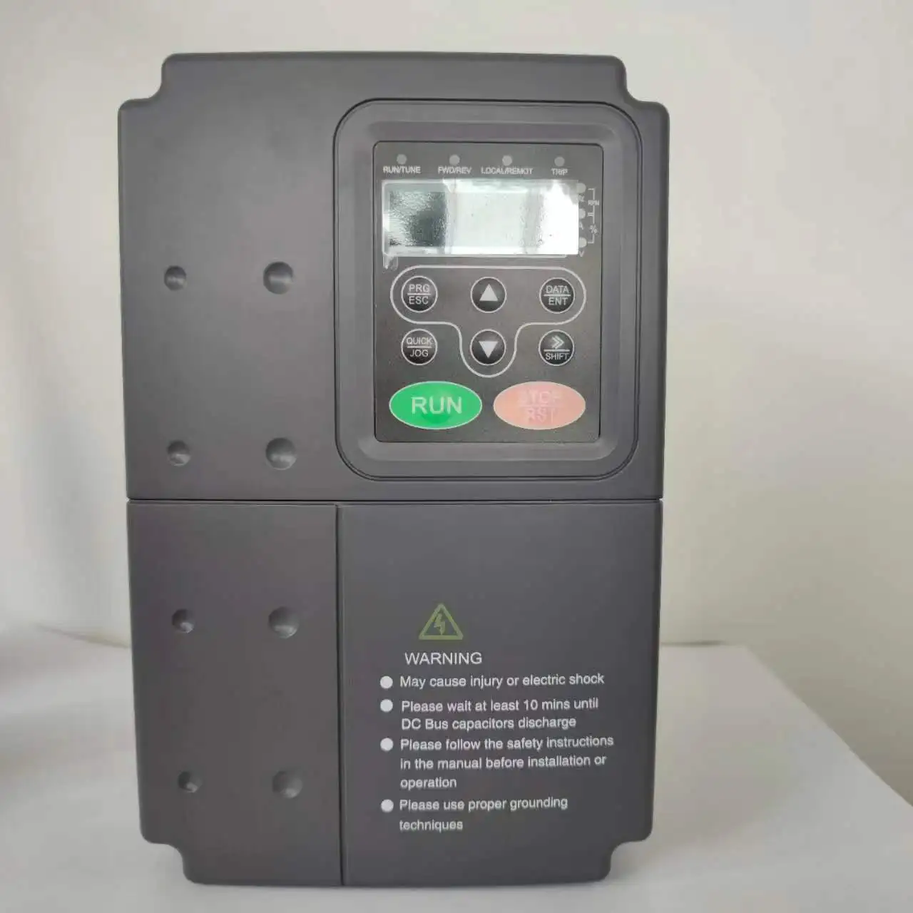 Hot sale power supply 220V to 440v ac dc converter frequency 50HZ 60HZ inverter CHF100A inverters