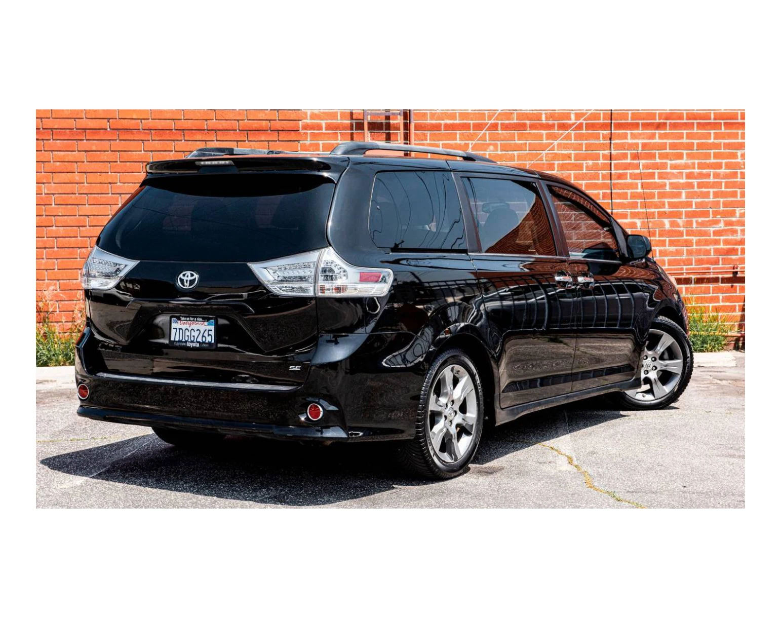 Used 2014 T-oyota S-ienna SE 8-Passenger V6 FWD