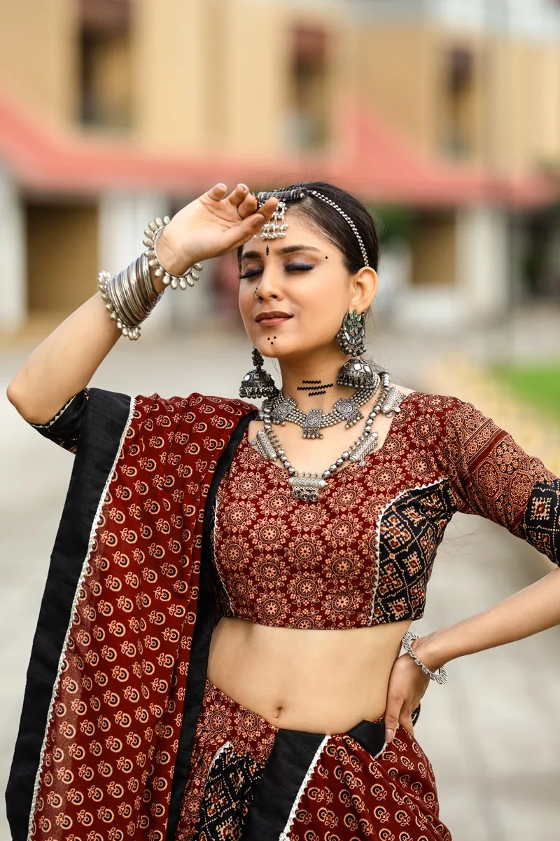 Индийское экспортное качество вечнозеленый чистый хлопок Lehenga Choli & Dupatta простой и Печатный мировой экспортер поставщик