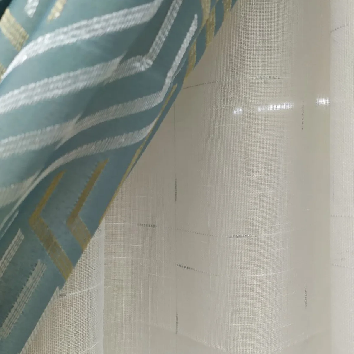 Wholesale American Style Embroidered Design Curtains for the Living Room /  Machine Washable Curtains