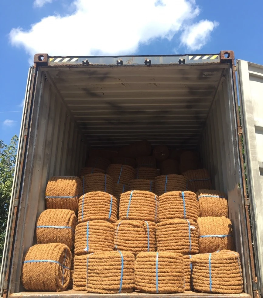 Coco Twisted Coir Rope Diameter 2.5-3cm Weight 22-25kg Common at Korea Russia