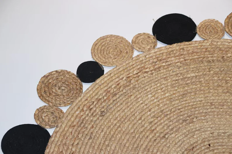 Custom round brown and black woven seagrass rug with circular motifs straw floor mats round bedroom area tatami mat Christmas