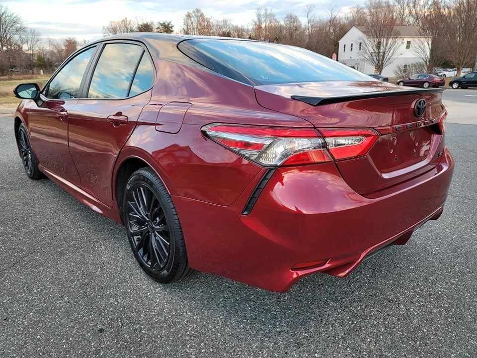 USED 2021 Toyota Camry 3.5 v6 full option
