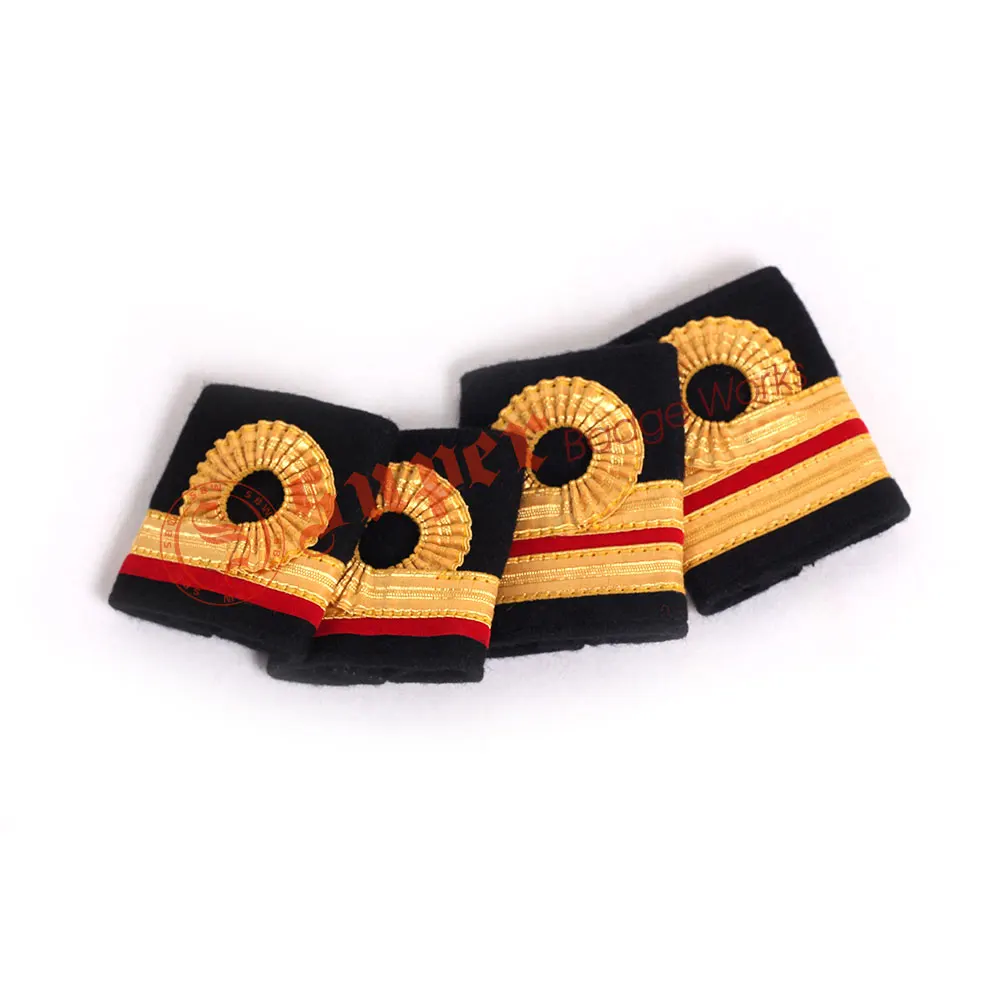 OEM High Quality Cadet Trainee Pilot Officer Gold Black Epaulettes Unisex Custom Uniform Badges for Airline Use