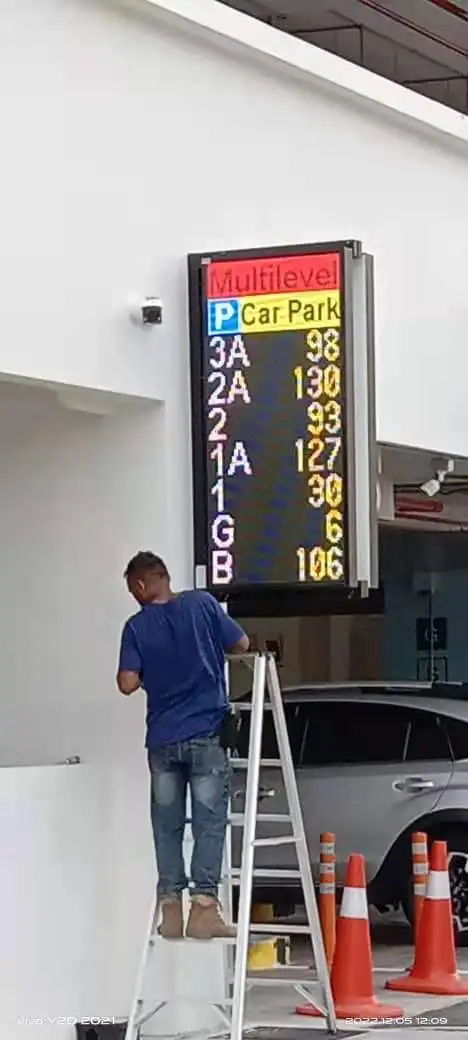 Factory Wholesale Car Park Counting Outdoor Display OEM High Contrast Display for Easy Reading in Bright Sunlight