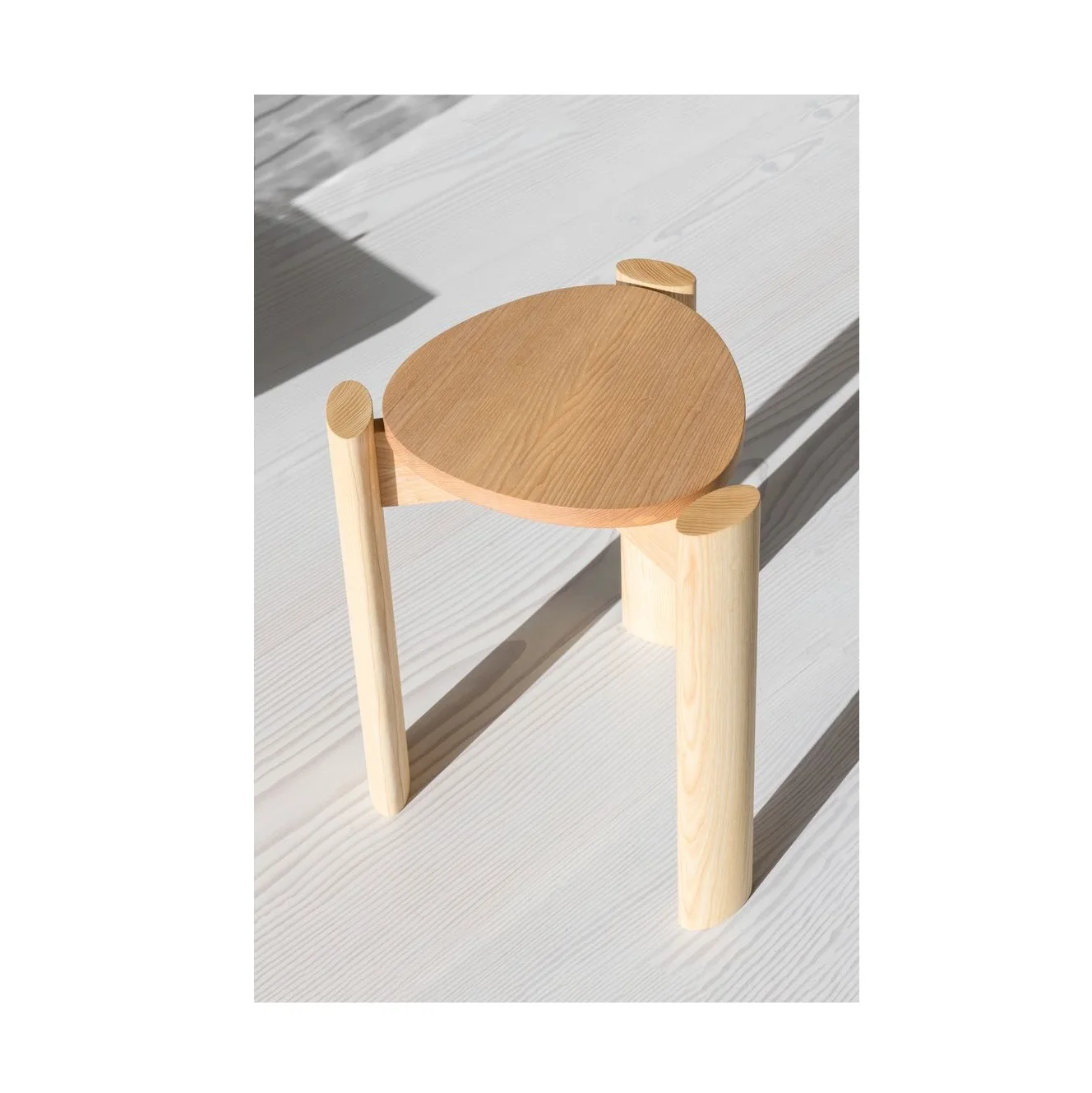 Luxury Modern wooden Stool High Quality and best manufacturing in wholesale price top hot selling Wood Stool For Setting Usage