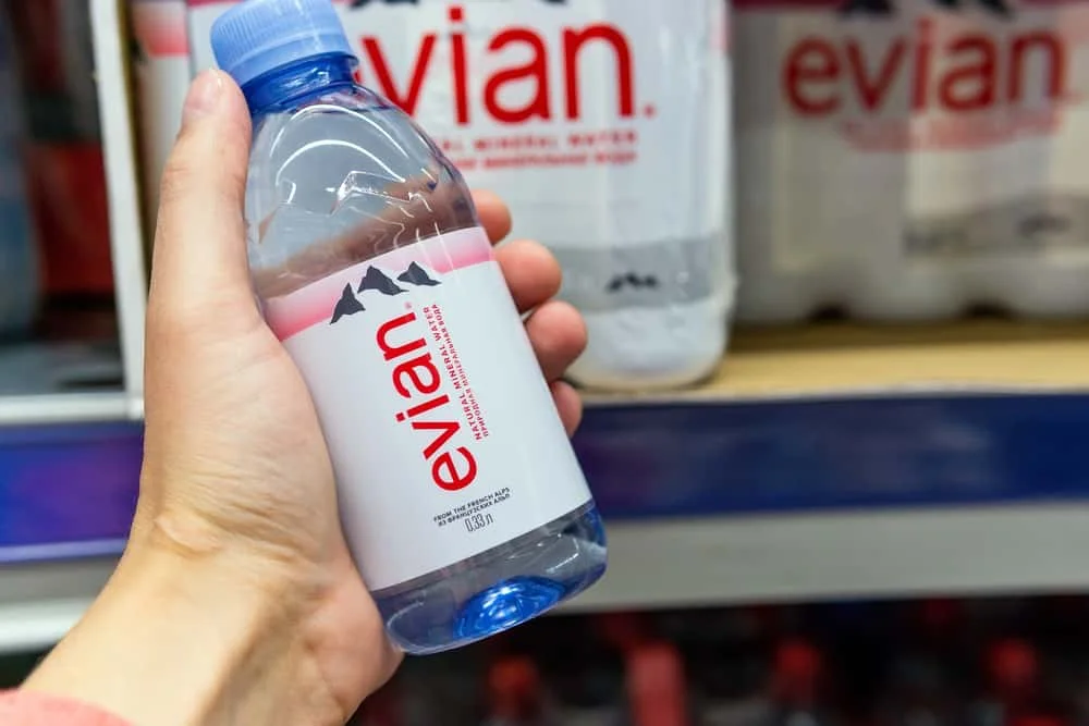 Французская минеральная вода EVIAN pet 33cl x 24