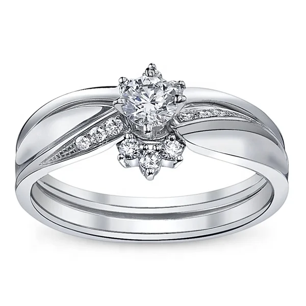 Diamond jewelry in 14Kt gold yellow and white