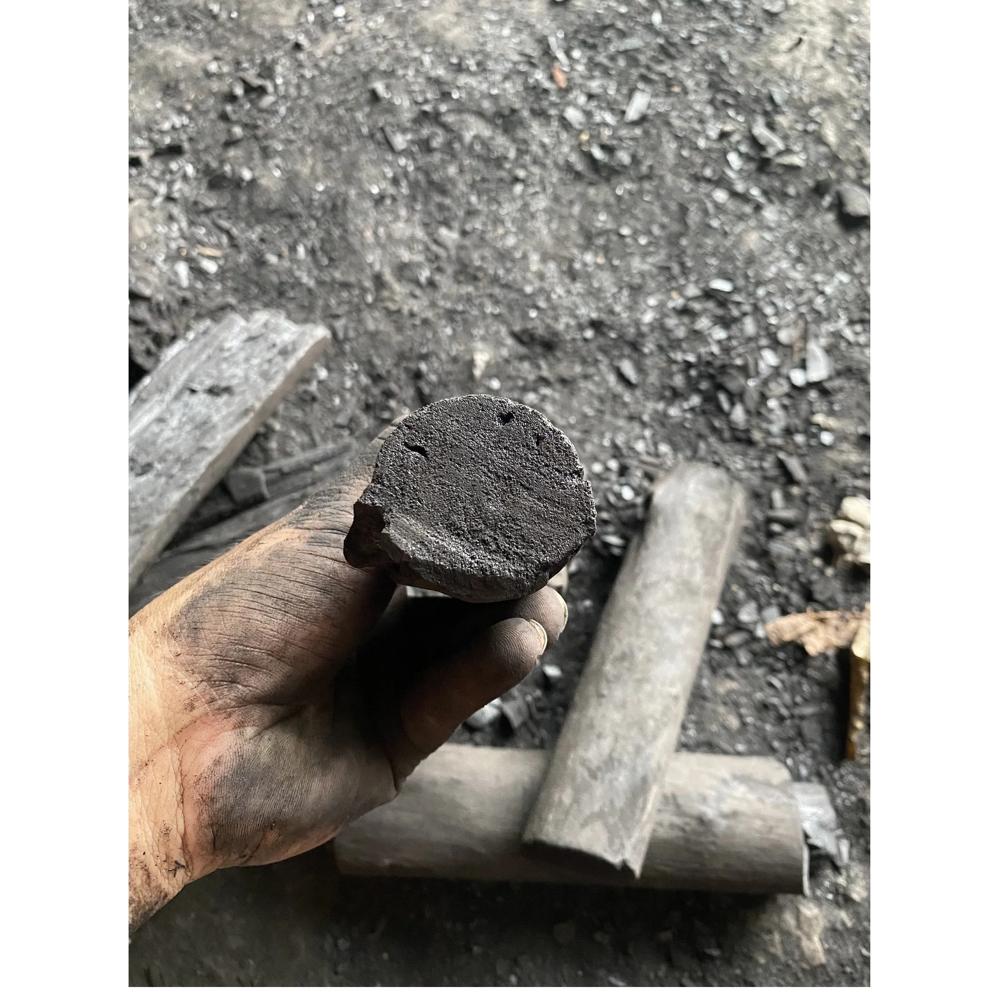 Minimal BBQ Smoke Charcoal Multi Size Burning Time Energy Low Ash Content Eucalyptus High Carbon Content Long Charcoal