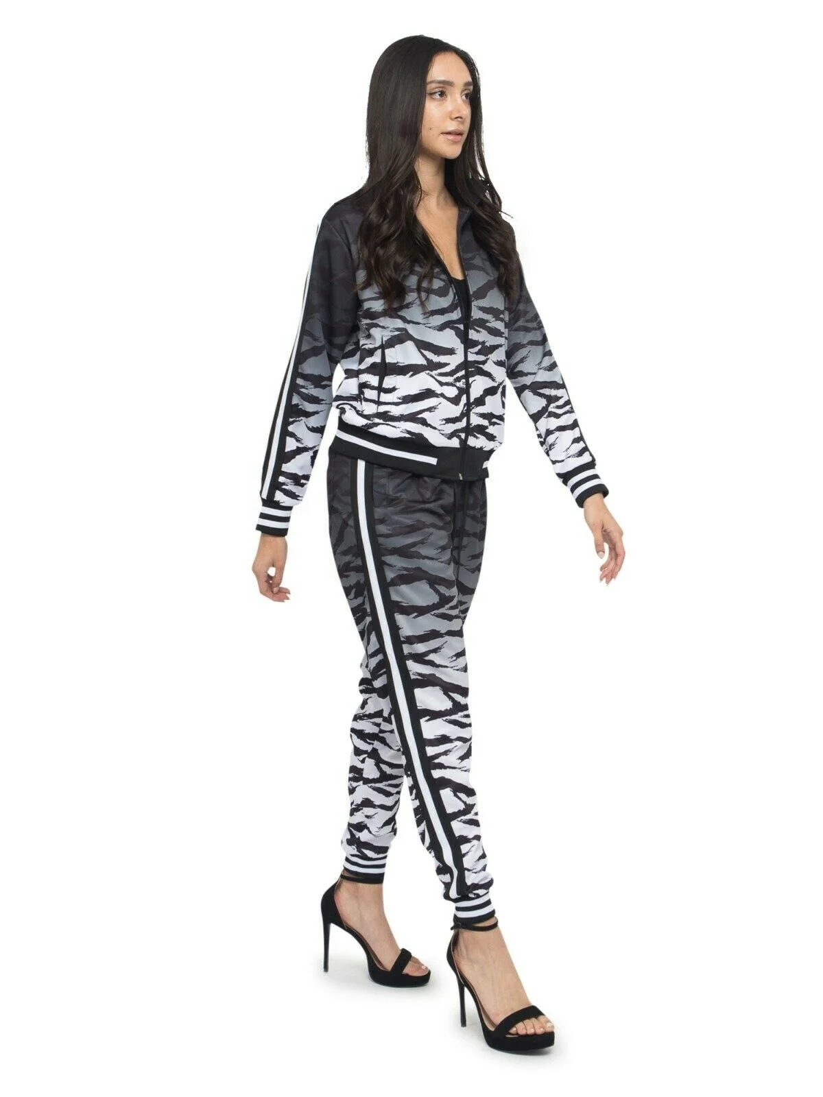 Oem Women Tracksuit New Long Sleeve Active Jogger Suit Training Sweatsuit Women Fitted Hooded Tracksuit