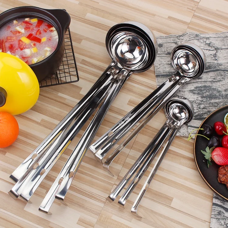 Factory High Quality Long Handle Soup Ladle Kitchen Accessories Tool Serving Spoon