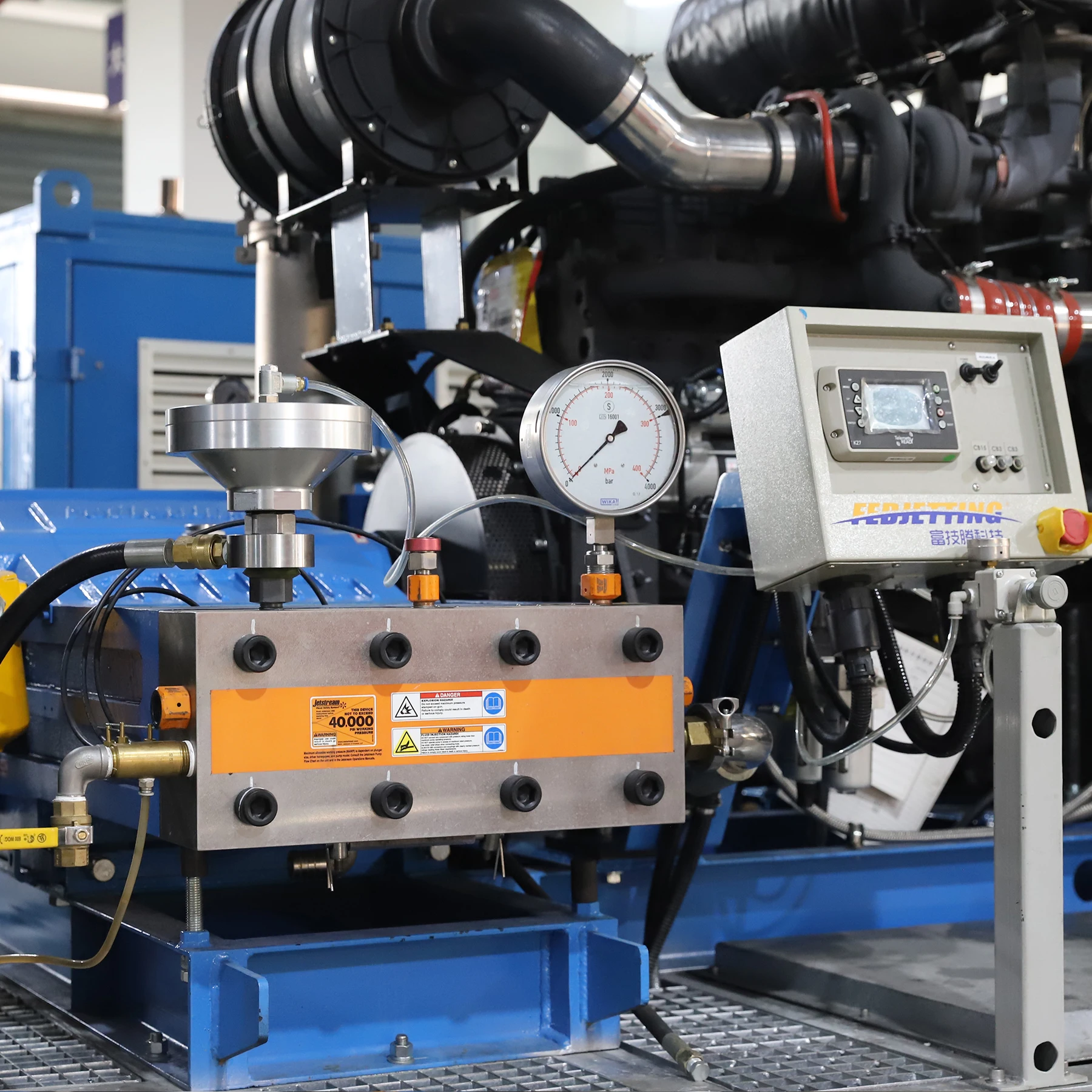 Ultra High Pressure 264kw 40000PSI Water Jet Cleaning Surface Preparation Hydroblasting Equipment