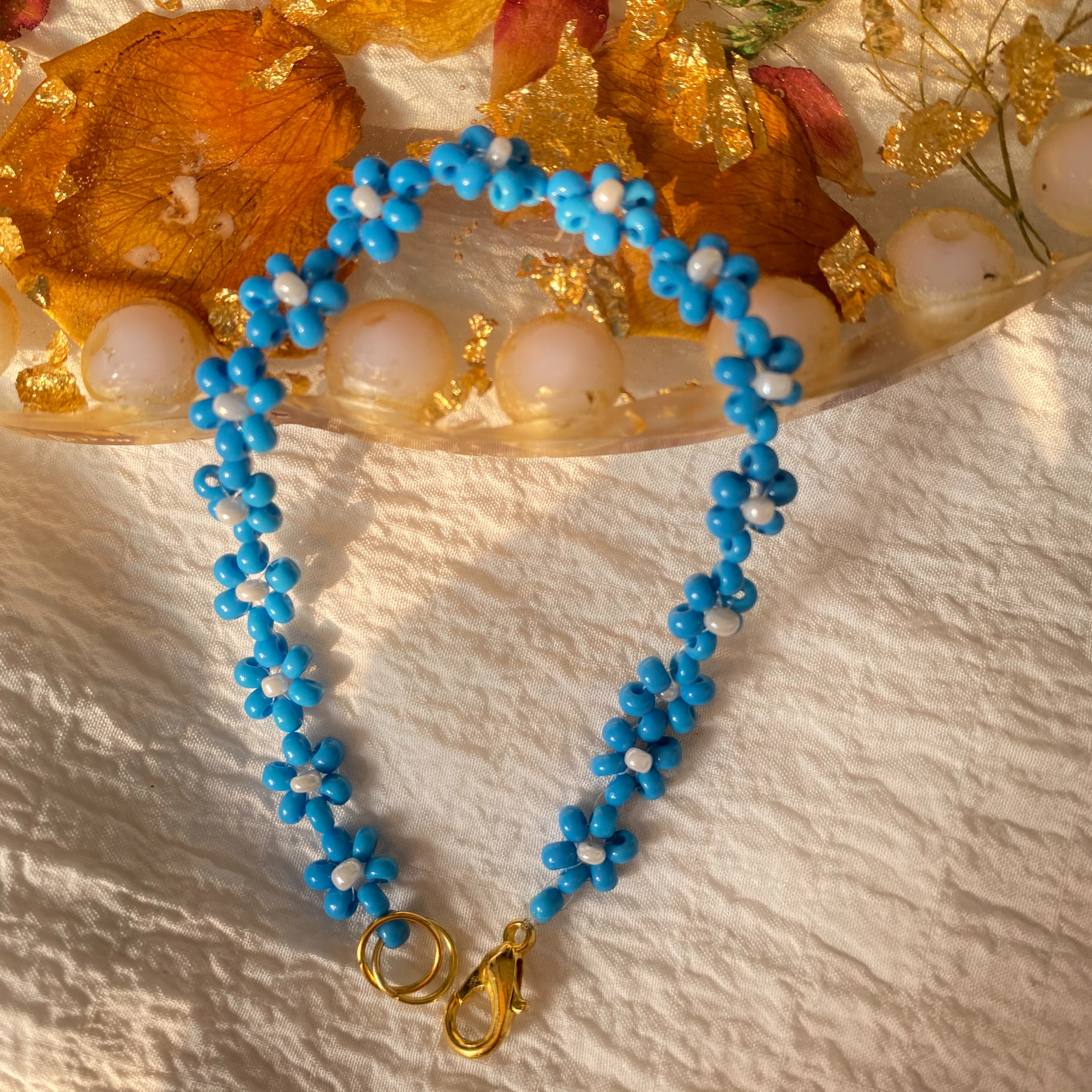 Handmade Woven Daisy Beads Flower Bracelet Trend Color Summer Beach Fashion Jewelry For Women Deals In Wholesale
