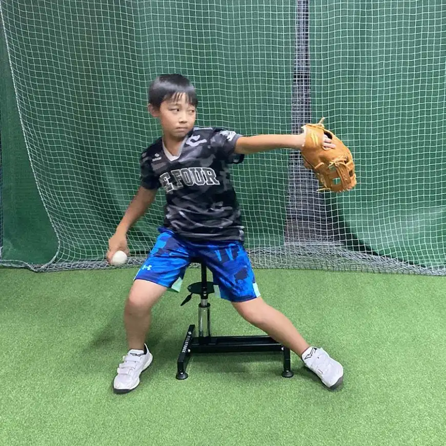 Baseball Pitching Posture Training Chair