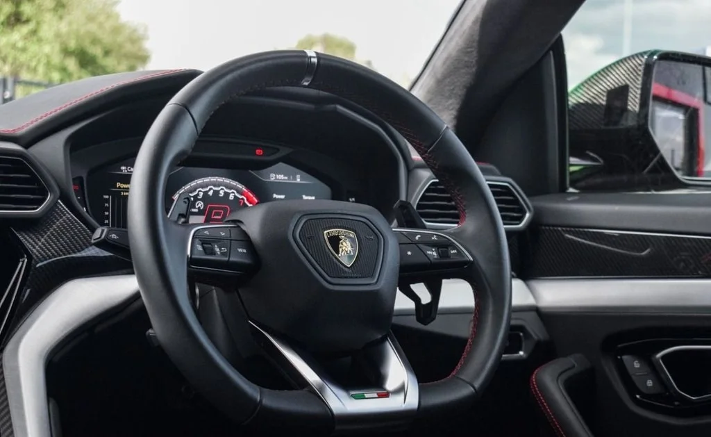 Lamborghini, Urus 2020(70) 4.0 V8 5d 641 BHP 5-Door PAN ROOF+HUD+B&O+ADAS PACK