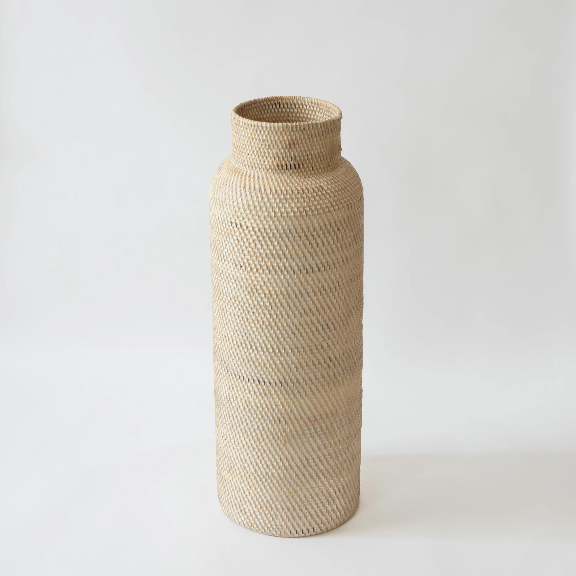 Home decoration large floor vase rattan woven handmade flower vases for living room from Vietnam