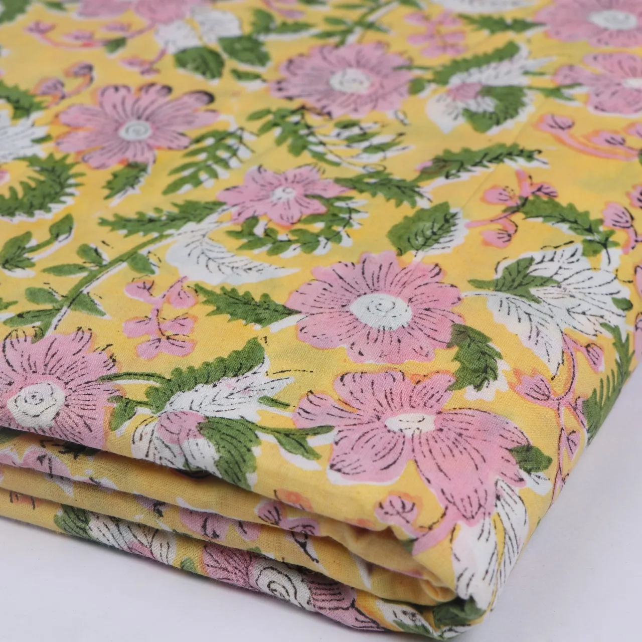 5 Yards Printed Sanganeri Fabric Multi Leaf Flower Fabric Soft New Design Cotton Home Textile Pillow