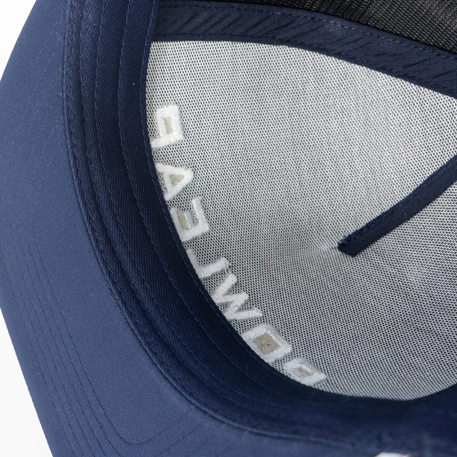 Classic Adult Breathable Snapback Cap Adjustable Closure Hip Hop Basketball Cap Outdoor Sun Golf Tennis Cap