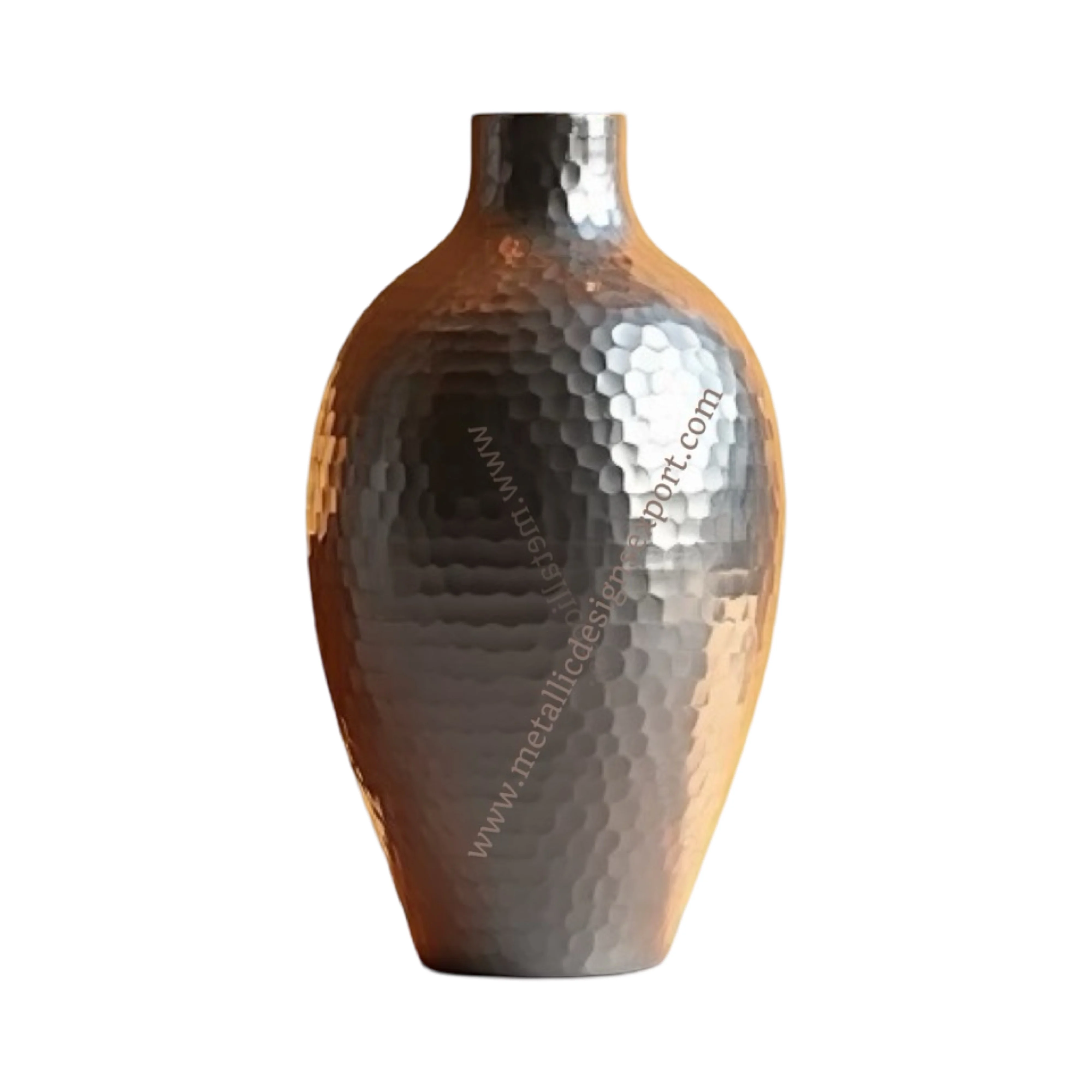 Hammered Silver Gradient Metal Flower Vase Modern Textured Design, Elegant Decorative Accent for Homes & Offices