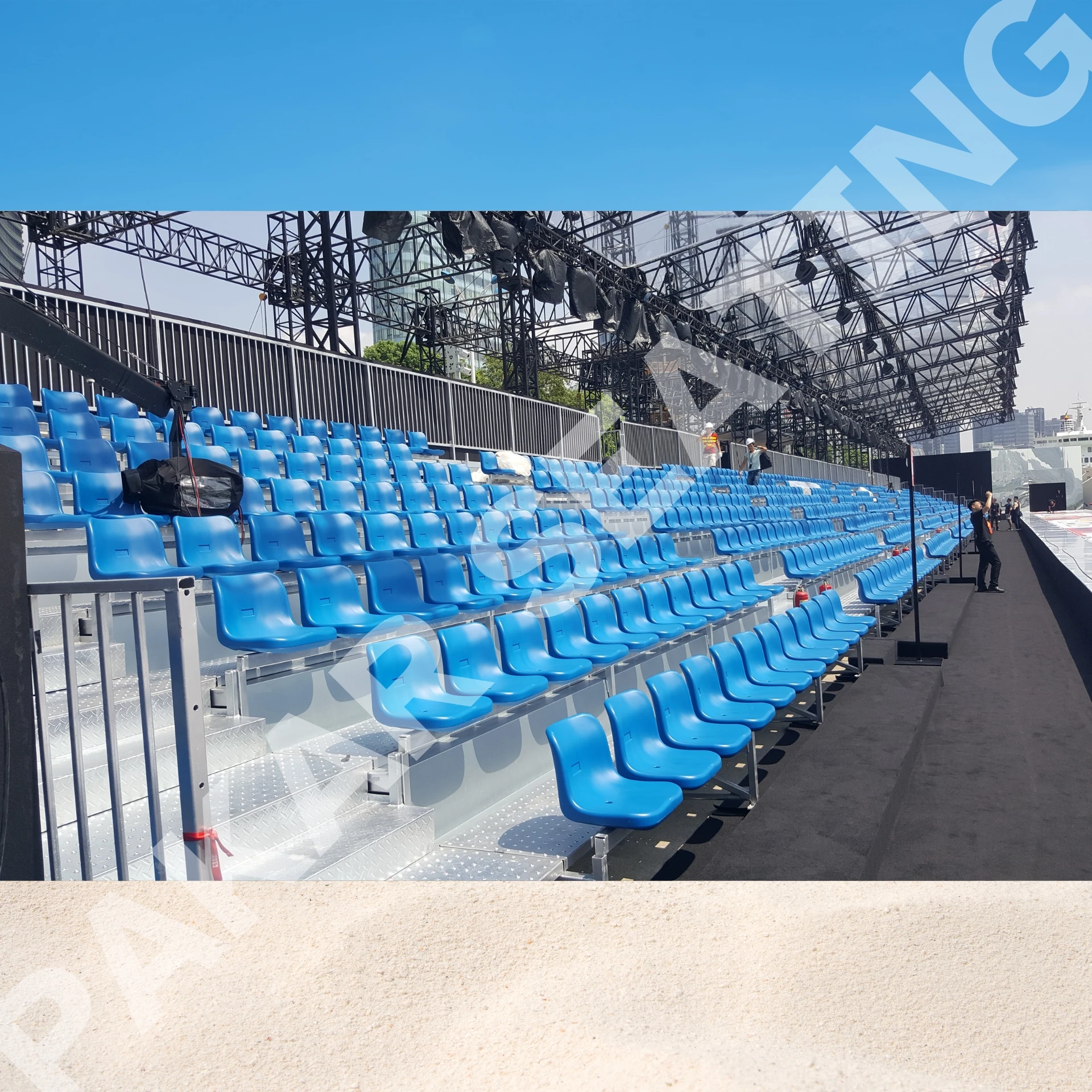 Grandstand for Indoor and outdoor Fashion Shows with Staircases and Roof Bleachers Fashion show Event Tribunes