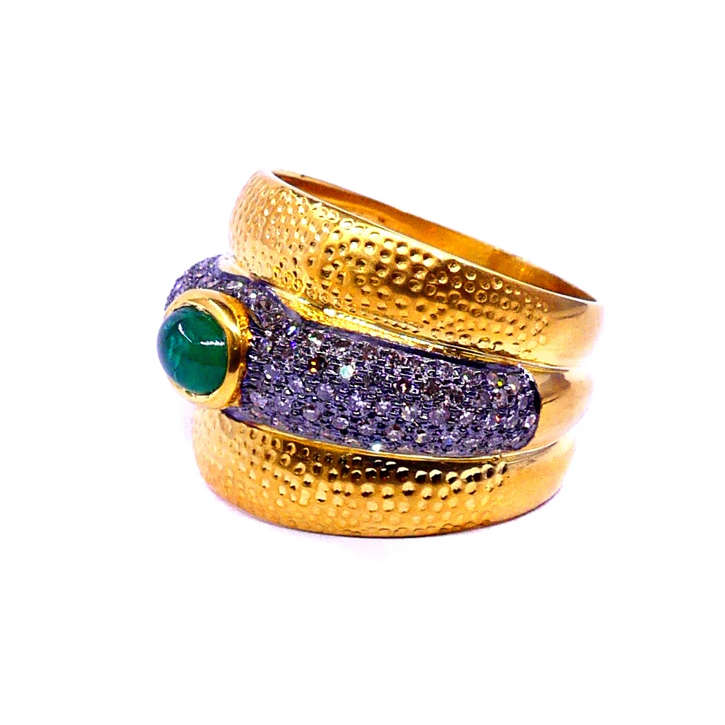 Customized 14K Yellow Gold Emerald Diamond Handmade Engagement Unique Trendy Elegant Jewelry Band Rings