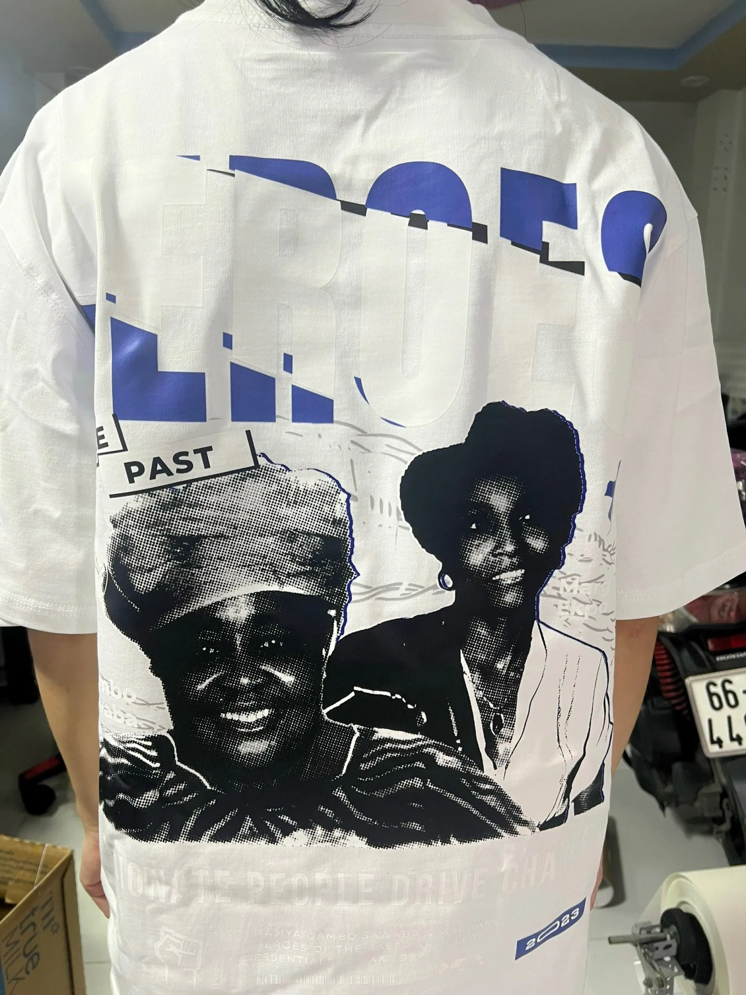 Mens T-shirts Fabric Weight 240gsm 250gsm Round Neck Style Heavyweight Material Wholesale Oversize T-shirt Vietnam