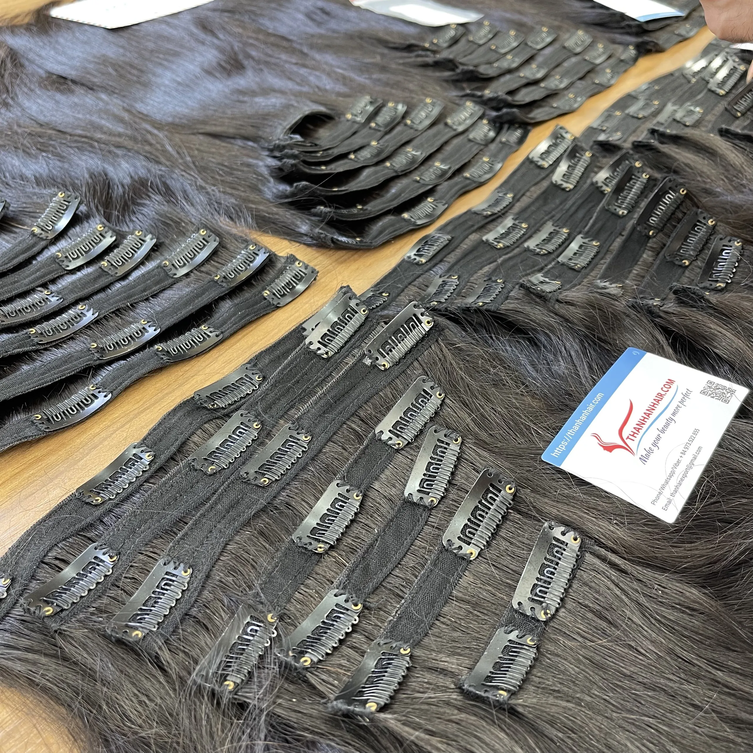 Hot product Black Natural Straight Clip-in Hair 100% Vietnamese human Hair Extensions high quality silky no tangle large stock