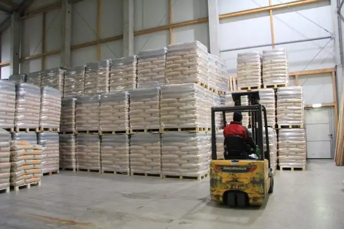 Packed in 15 kg.,.jpg