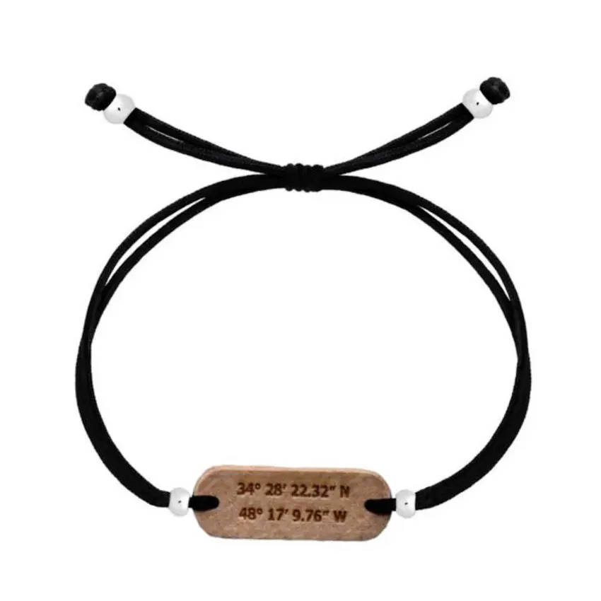 Уникальный деревянный браслет с гравировкой логотипа на заказ