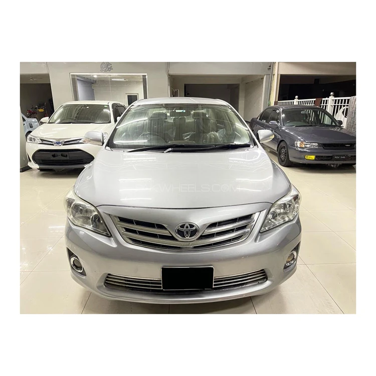 2019 ToyotaI Corolla LE для продажи/доступна продажи с низким пробегом бензинового двигателя аккуратно Подержанный автомобиль и без несчастных случаев Лидер продаж