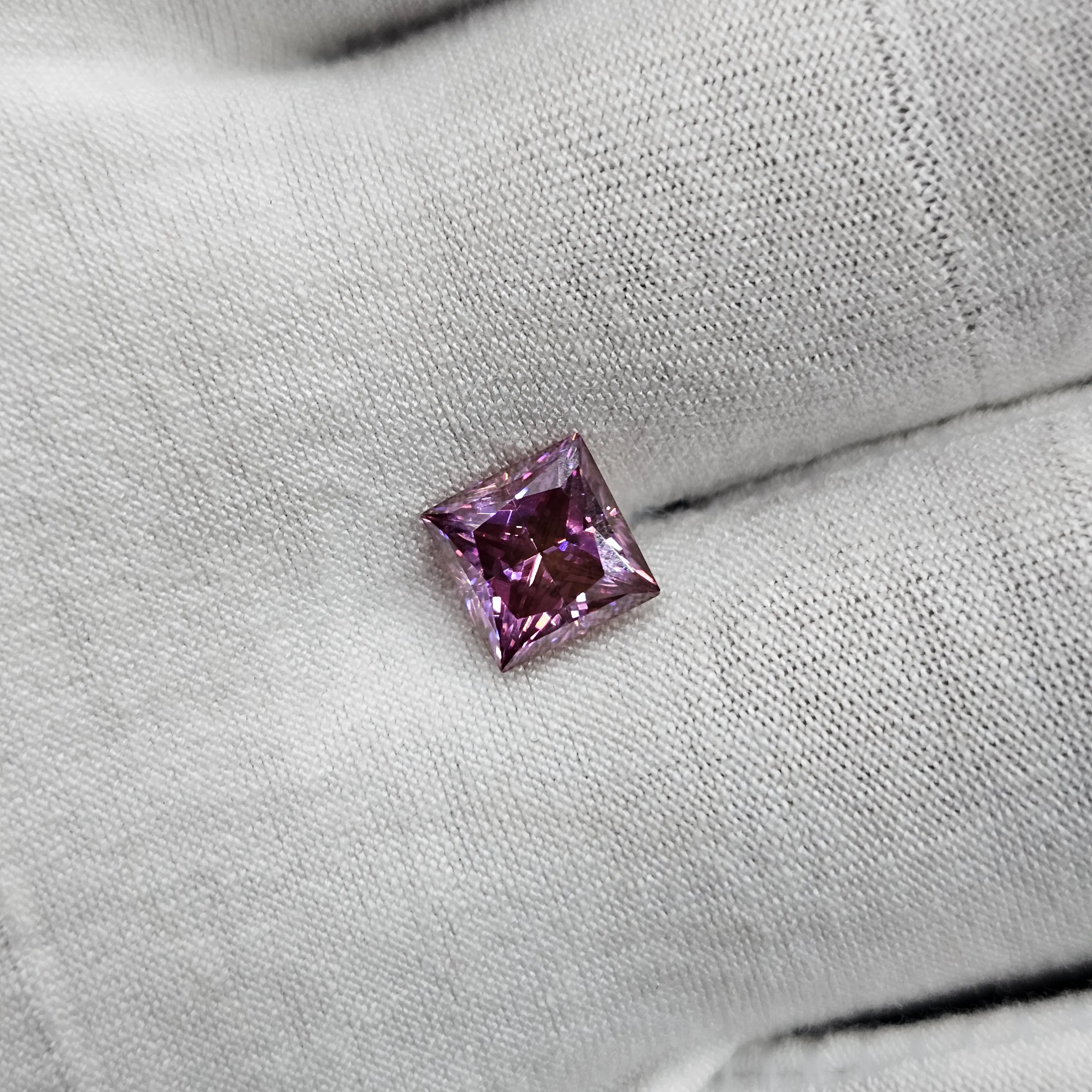 Customizable 8mm Pink Moissanite Loose Excellent Quality Diamond Square Shape Composed Crystal Quartz Zirconia Jewelry Making