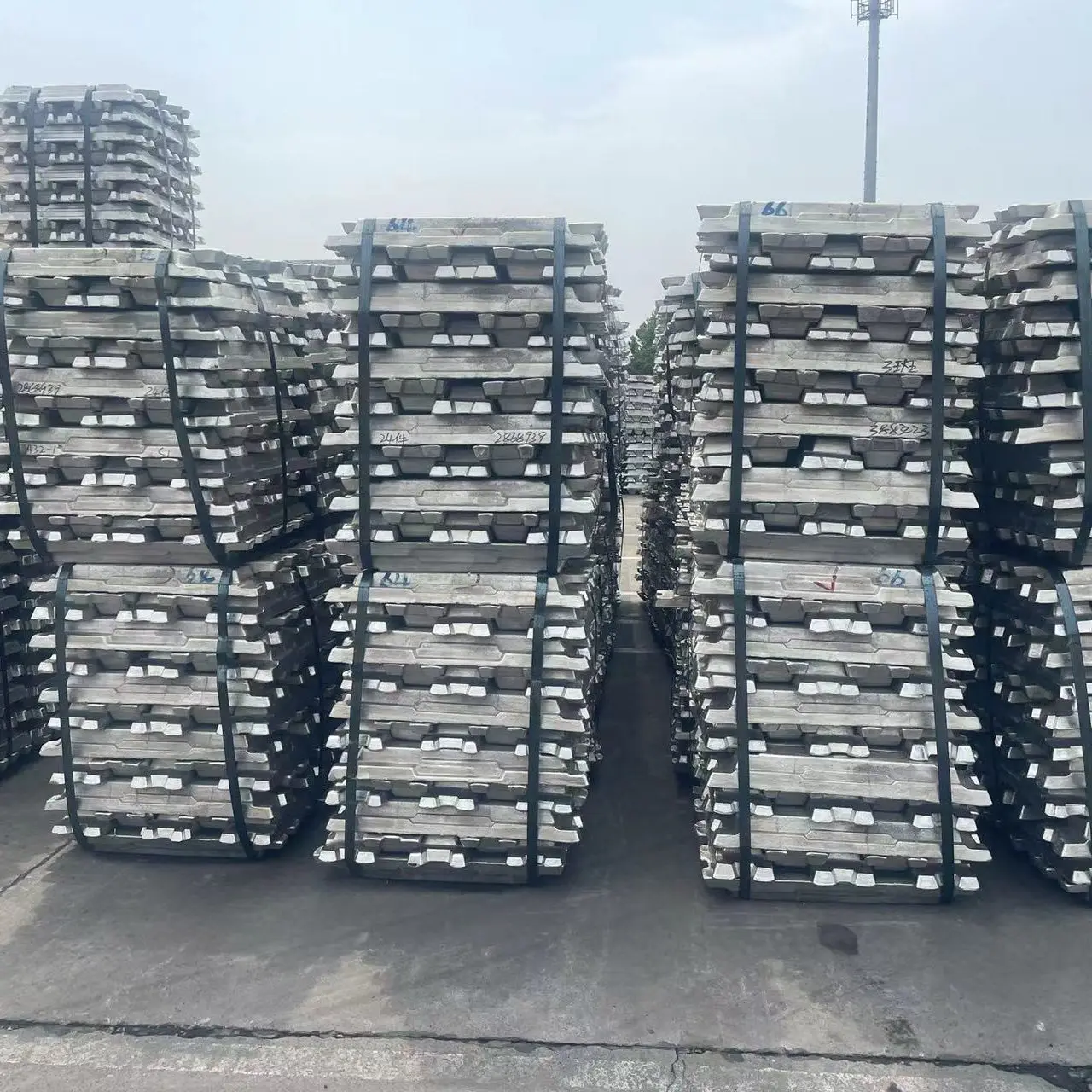 Zinc Ash Metal Cadmium Ingots Pure Zinc Ingot 99.99% 99.995% Zinc Ingots